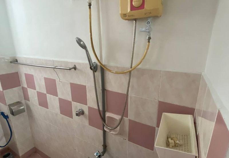 Sri Impian Apartment, Larkin Perdana