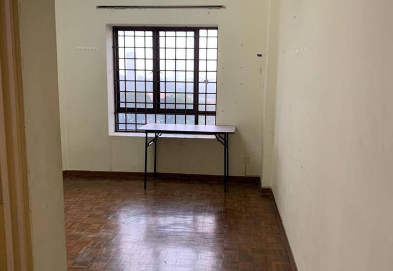 Seri Mutiara Apartment, Bandar Baru Seri Alam