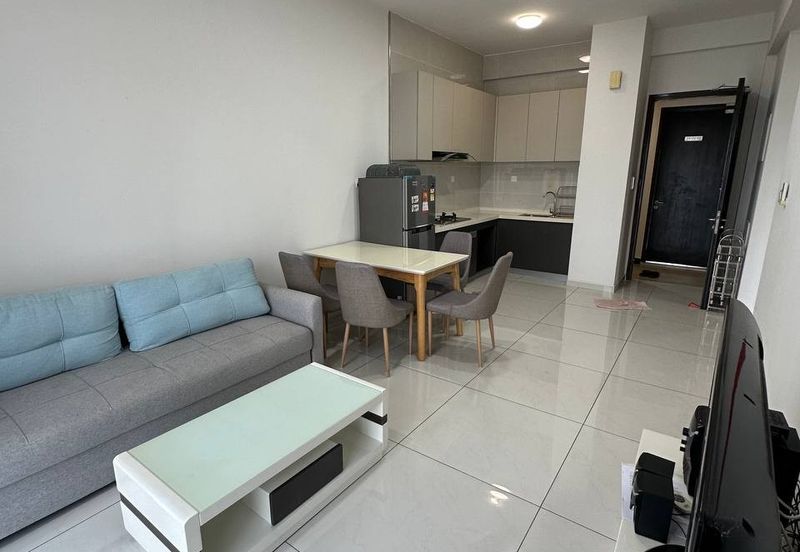 Baypoint @ Country Garden Danga Bay