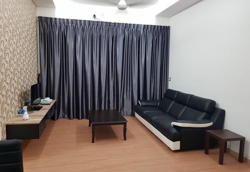 Dedaun Hijau (Greenfield Regency)