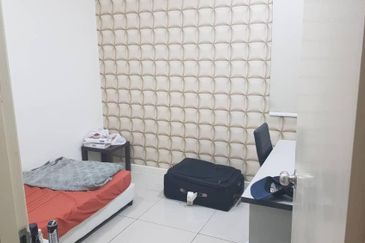 Dedaun Hijau (Greenfield Regency)