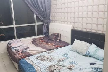 Dedaun Hijau (Greenfield Regency)