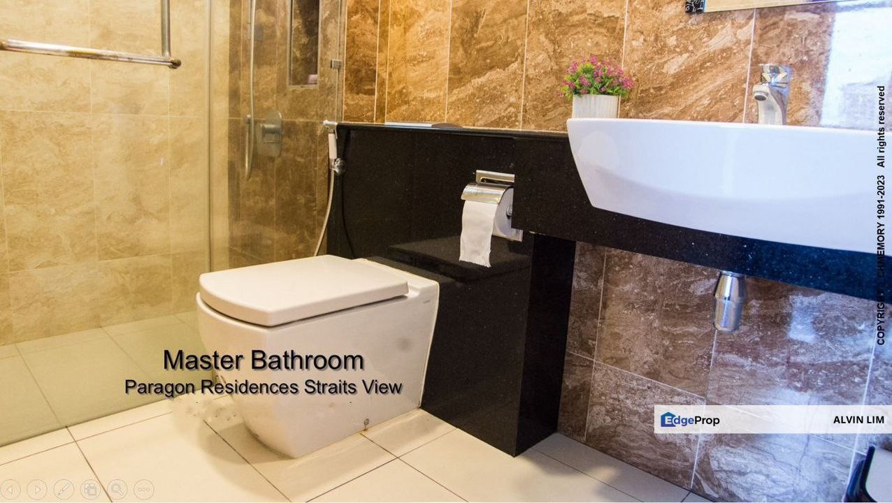 Paragon Residence/ Near Ciq/ 2bed 2bath/ Good Condition/ Cheapest, Johor, Johor Bahru