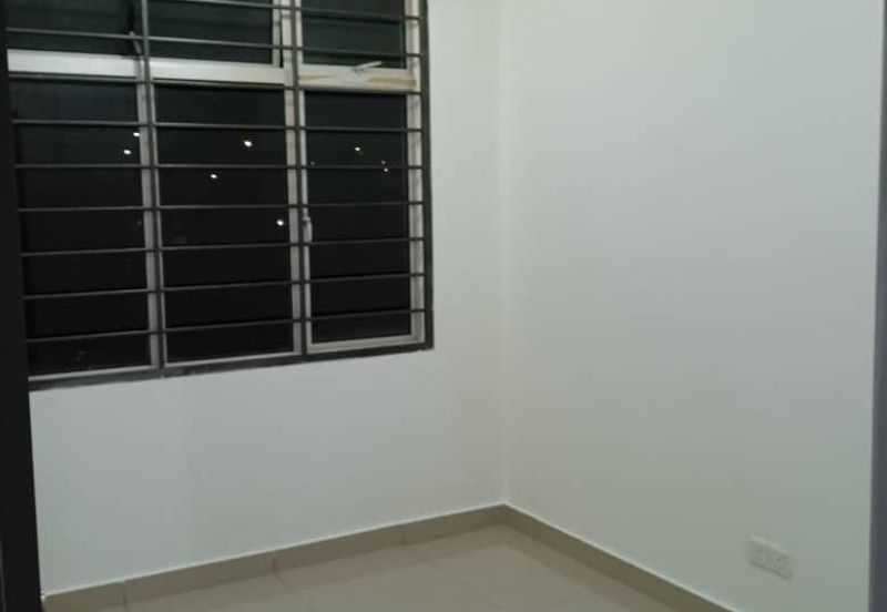 Eastbay Luxury Apartment