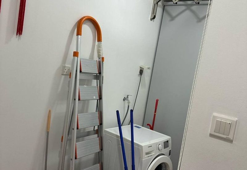 Bay Laurel @ Country Garden Danga Bay