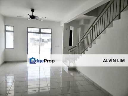 Merindin East/ Kota Masai/ Pasir Gudang/ 2 Storey/ 4bed 3bath/ Cheap, Johor, Pasir Gudang