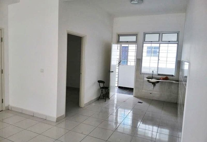 The Fern, Meridin East