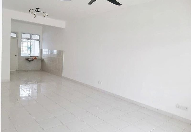 The Fern, Meridin East