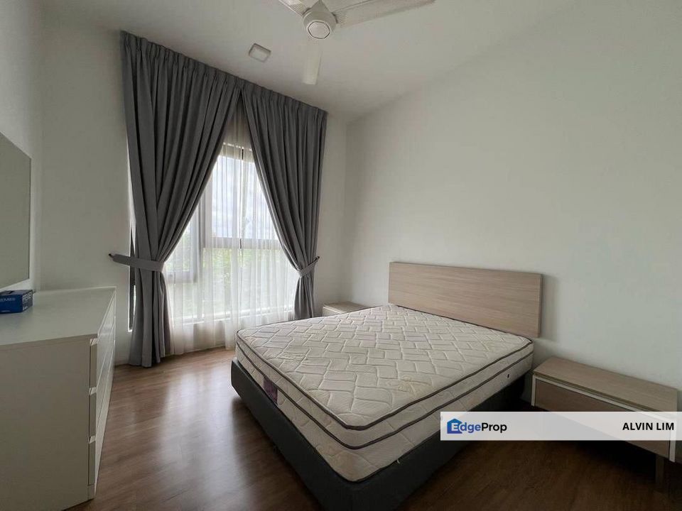 Wateredge Senibong Cove/ Near Ciq/ 2bed 2bath/ Good Condition/ Cheap, Johor, Masai
