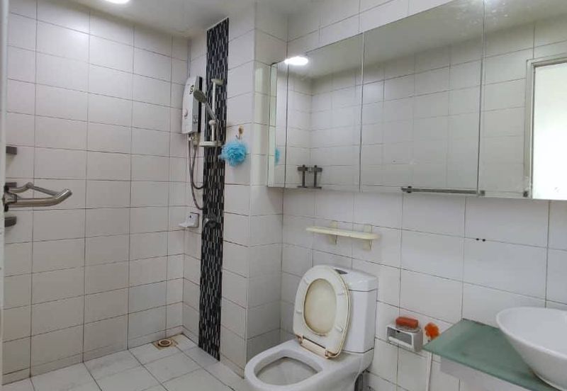 Dedaun Hijau (Greenfield Regency)