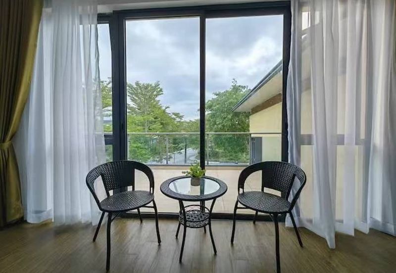 Forest City Golf Resort, Gelang Petah