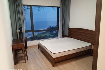 Starview Bay @ Forest City