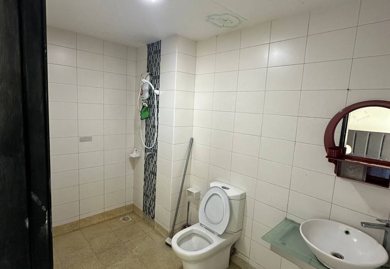 Dedaun Hijau (Greenfield Regency)