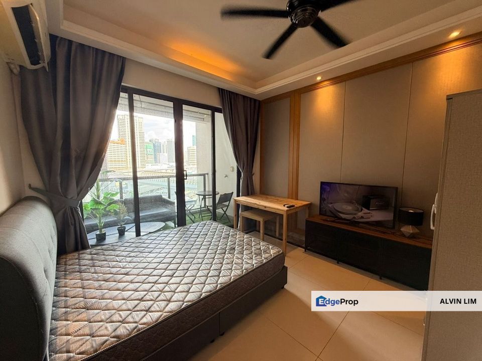 R&F Princess Cove/ Walk Distance To Ciq/ Jb Town/ Room For Rent/ Cheap, Johor, Johor Bahru