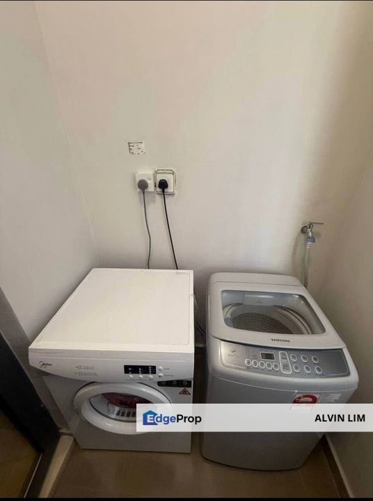 R&F Princess Cove/ Walk Distance To Ciq/ Jb Town/ Room For Rent/ Cheap, Johor, Johor Bahru