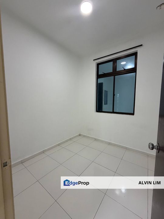 Sky Garden/ Setia Tropika/ Near Edl/ 4bed 3bath/ 1092sqft/ Fullloan, Johor, Setia Tropika