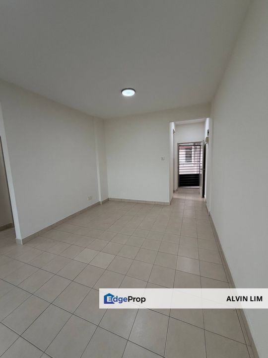 Pangsapuri Senibong Indah/ Masai/ 3bed 2bath/ Good Condition/ Cheapest, Johor, Masai