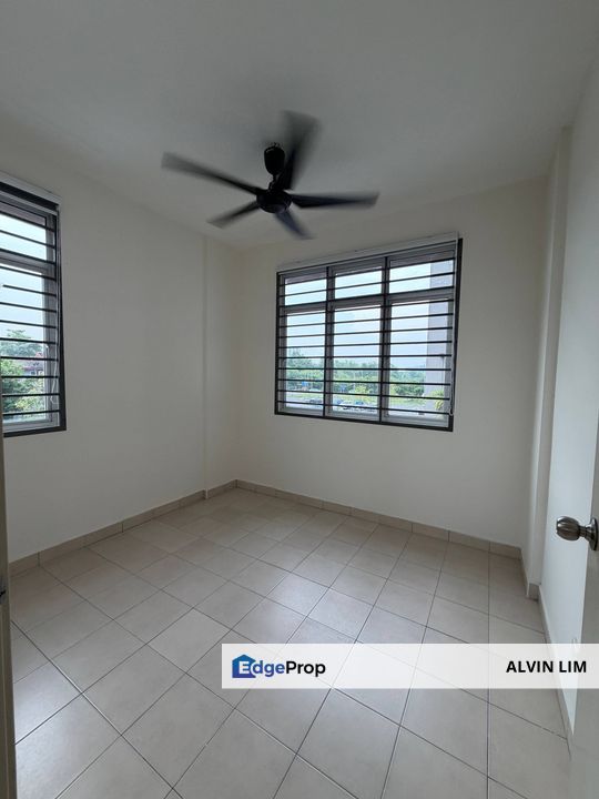 Pangsapuri Senibong Indah/ Masai/ 3bed 2bath/ Good Condition/ Cheapest, Johor, Masai