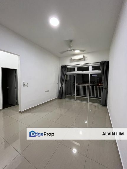 Centra Residences/ Nasa City/ Edl/ 2bed 1bath/ Good Condition/ Cheap, Johor, Johor Bahru