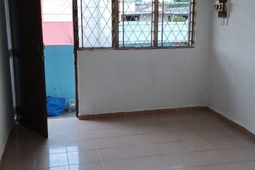 Flat Taman Ungku Tun Aminah