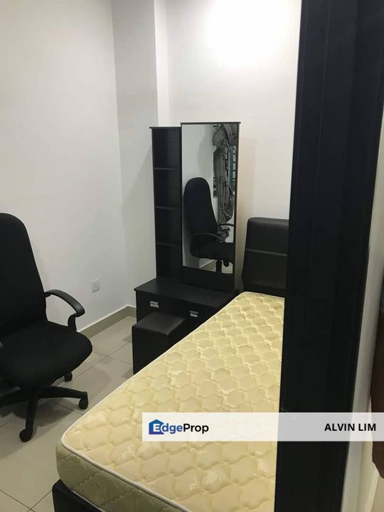 Midori Green/ 3bed 2bath/ Good Condition/ Cheapest/ Hot Area, Johor, Johor Bahru
