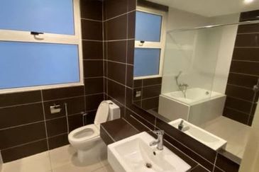 Encorp Marina Puteri Harbour