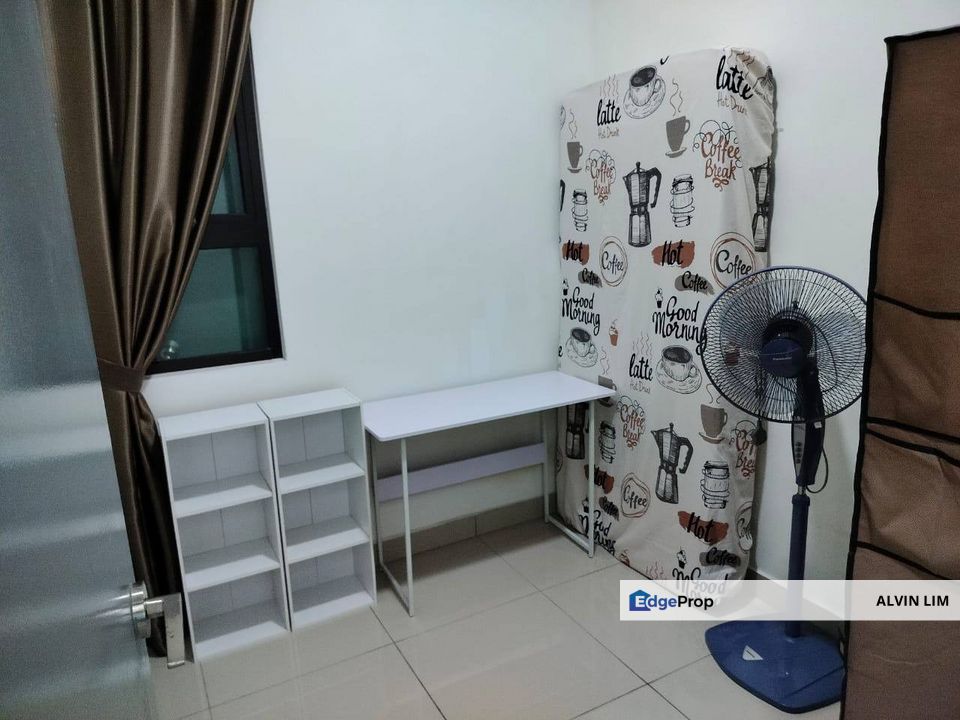 Citywoods/ Near Ciq/ Hsa /2bed 2bath/ Good Condition/ Cheapest, Johor, Johor Bahru