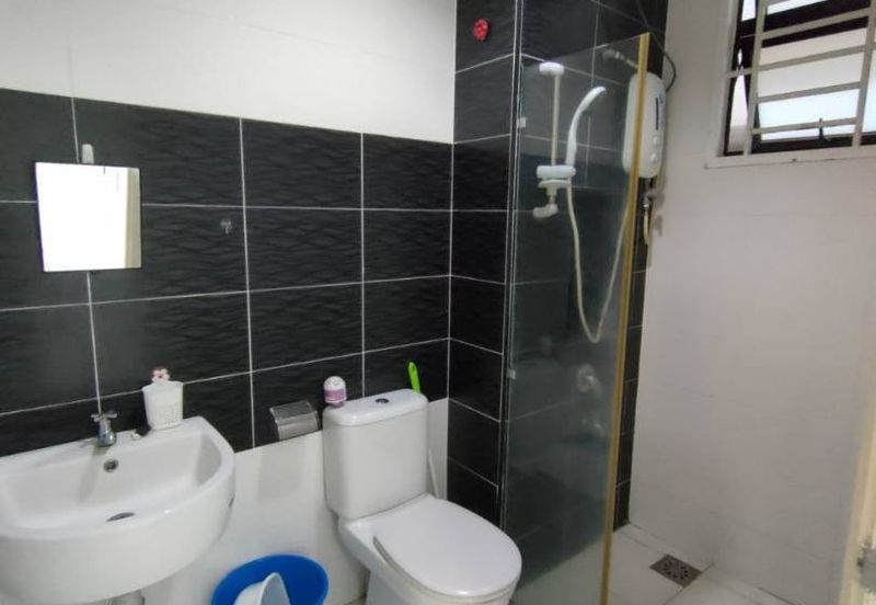 The Platino Serviced Apartment