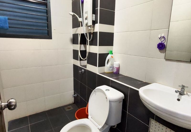 Seri Austin Luxury Apartment