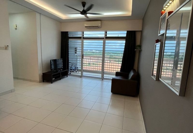 Seri Austin Luxury Apartment