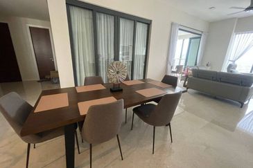 The Astaka @ 1 Bukit Senyum