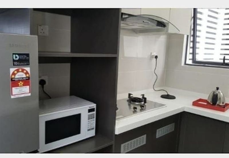 Baypoint @ Country Garden Danga Bay