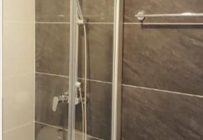 Baypoint @ Country Garden Danga Bay