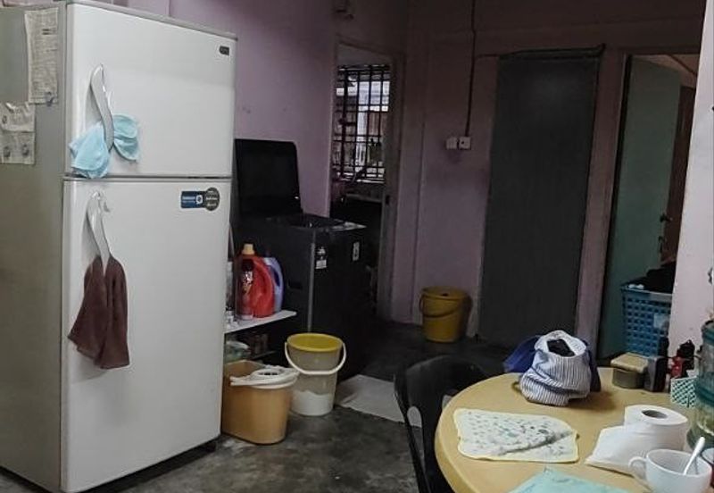 Sri Lanang Flat (Rumah Pangsa Sri Lanang)