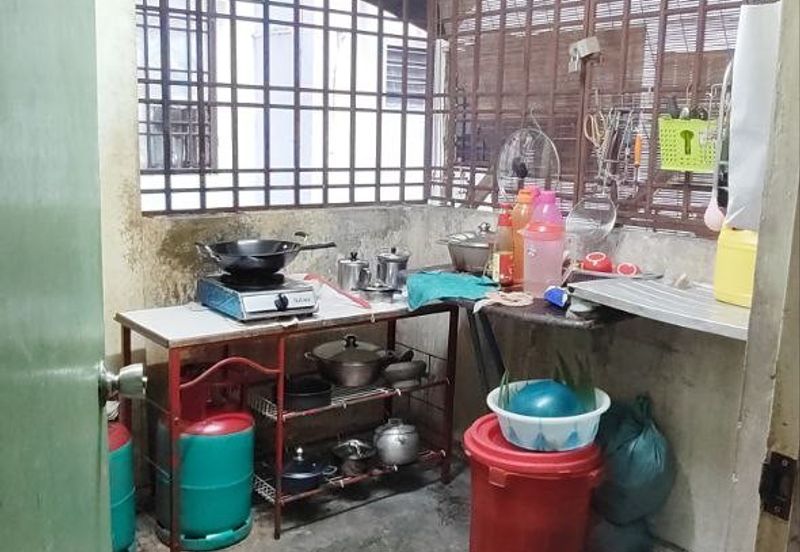 Sri Lanang Flat (Rumah Pangsa Sri Lanang)