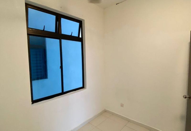 Sky Gardens Residences