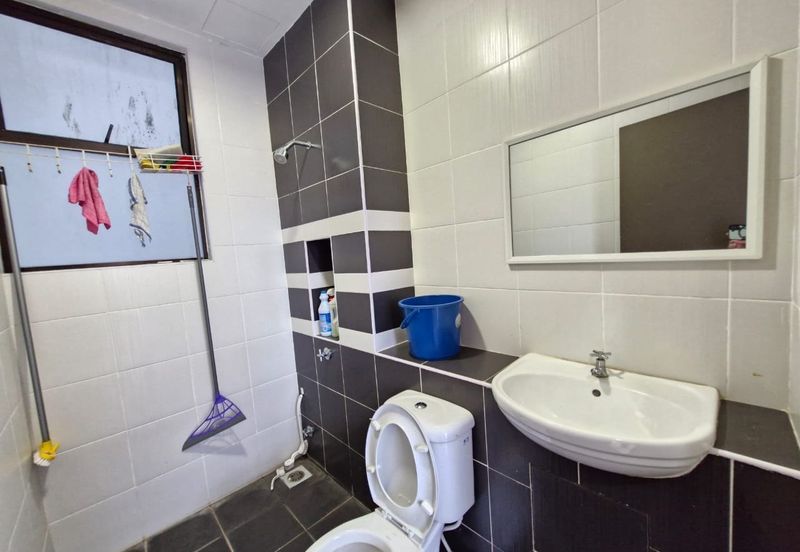 Seri Austin Luxury Apartment