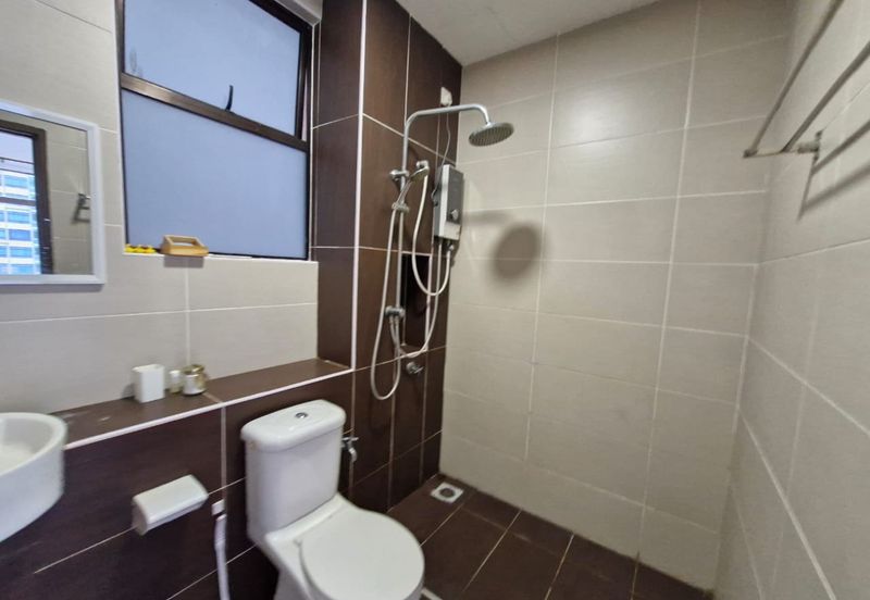 Seri Austin Luxury Apartment