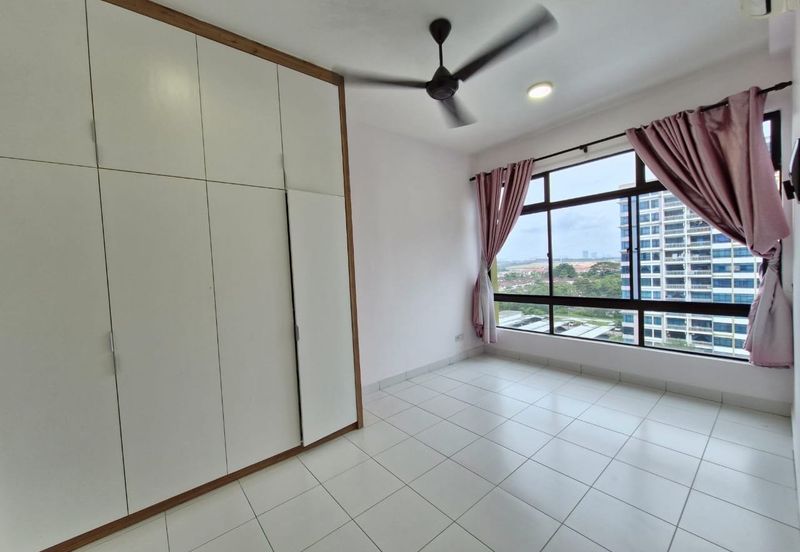 Seri Austin Luxury Apartment