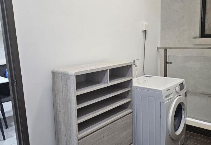 Baypoint @ Country Garden Danga Bay