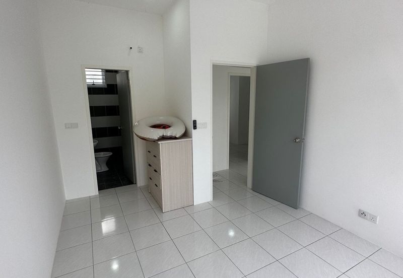 Camellia Residence Seri Austin