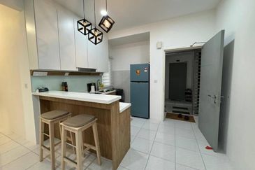 Camellia Residence Seri Austin