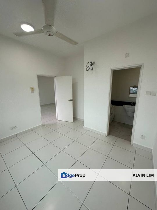 Sky Peak/ Edl/ Setia Tropika/ 3bed 2bath/ New Painting/ Below Market, Johor, Setia Tropika
