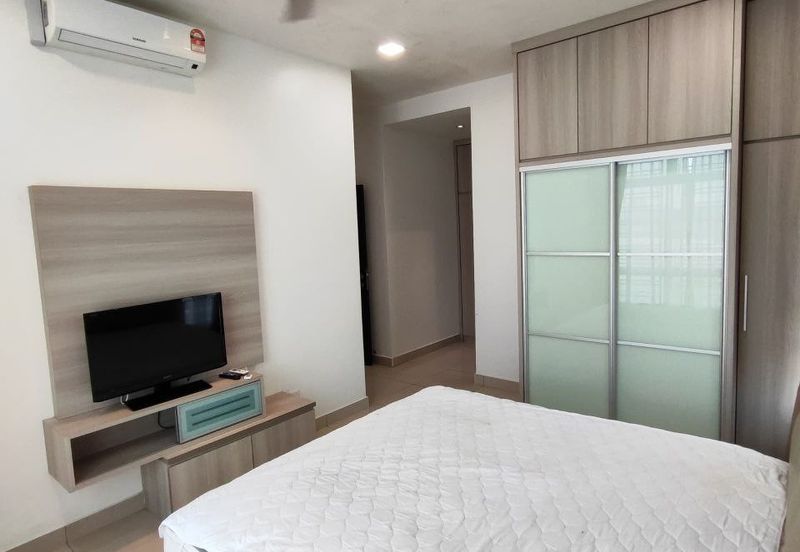 Seri Austin Luxury Apartment