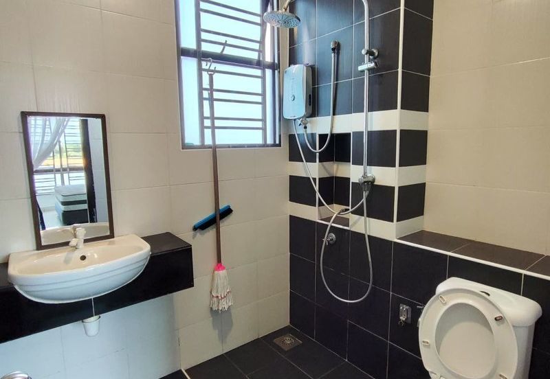 Seri Austin Luxury Apartment