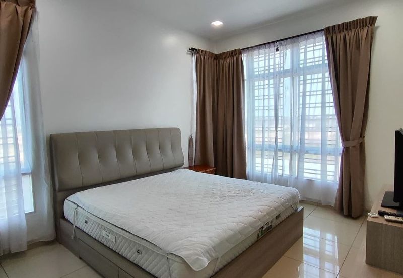 Seri Austin Luxury Apartment