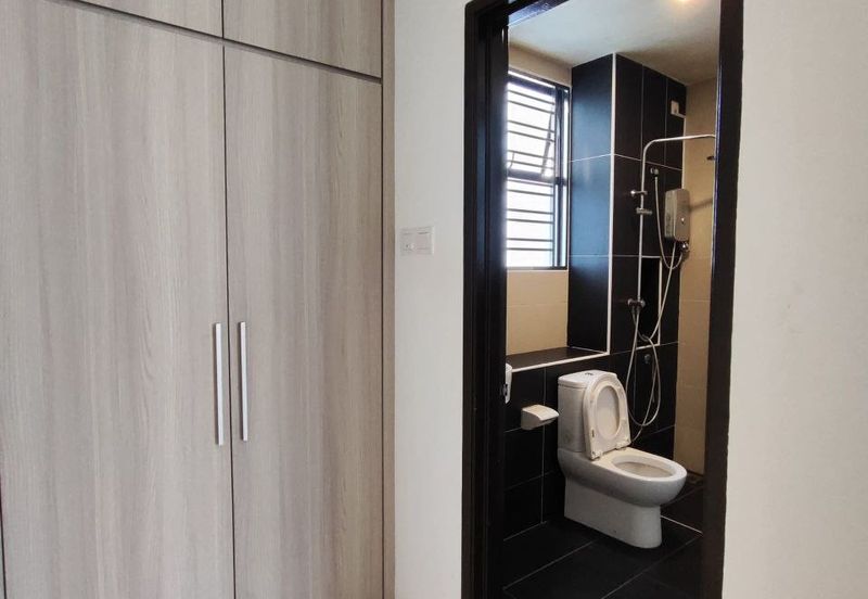 Seri Austin Luxury Apartment