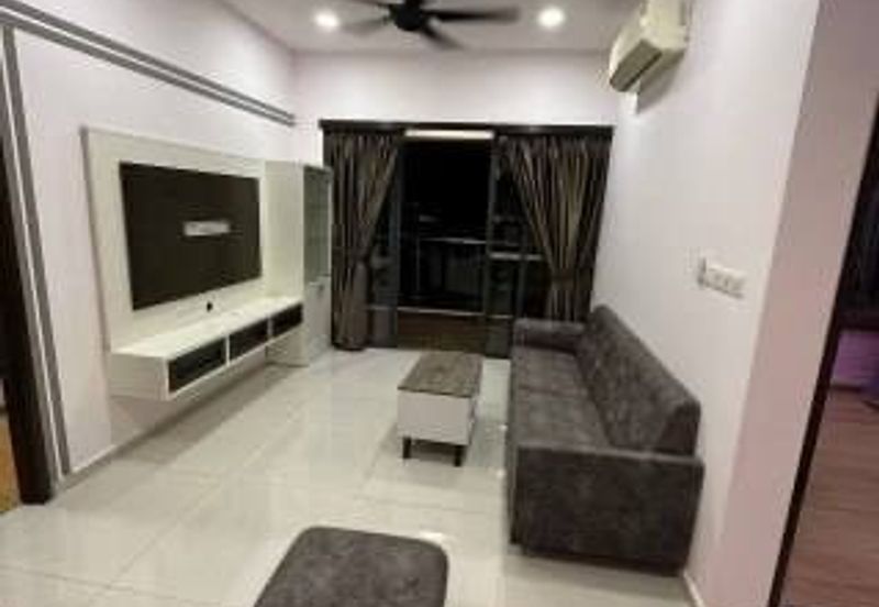 Baypoint @ Country Garden Danga Bay