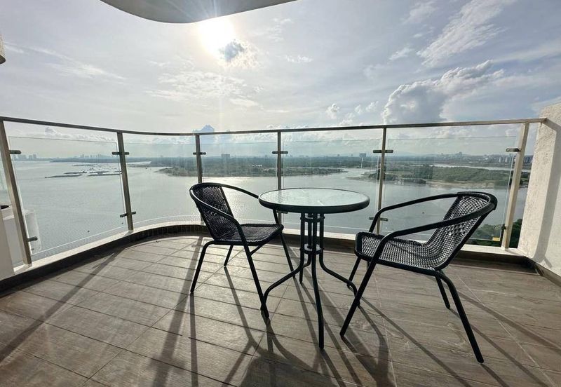 Royal Strand @ Country Garden Danga Bay