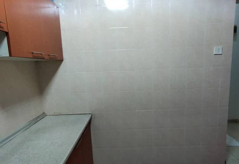 Prima Regency (Savoy Court)